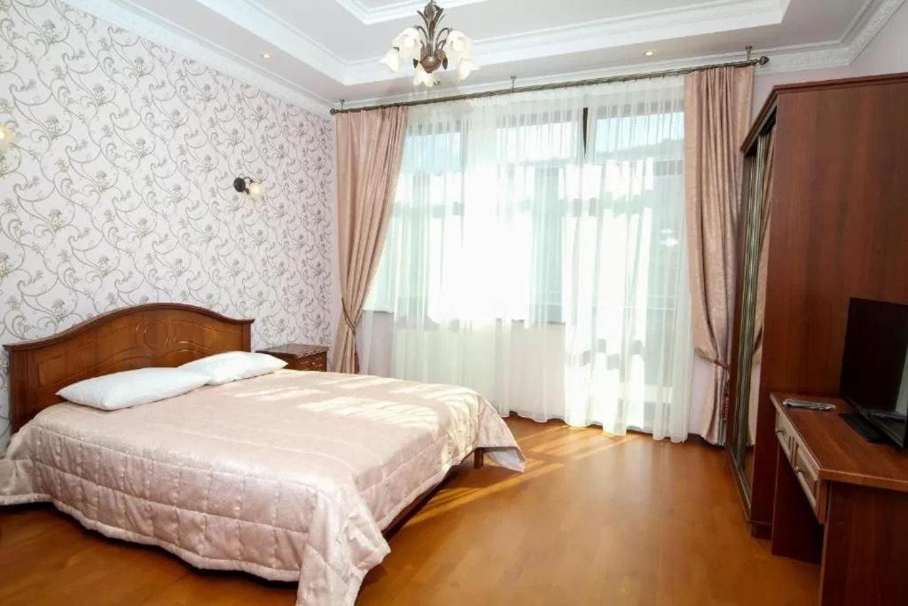 Villa Gnizdo Leleky Skhidnytsia Exteriör bild